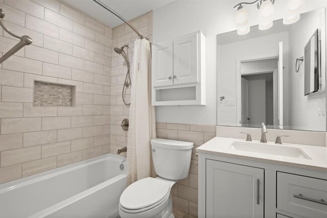 Building Photo - 1212 Dunstan Dr