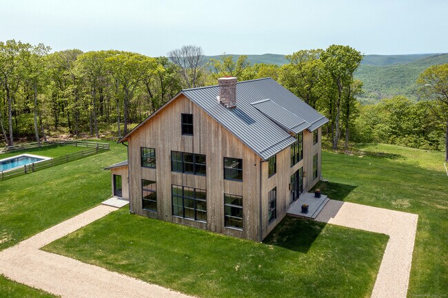 Building Photo - 36 Yuza Mini Ln