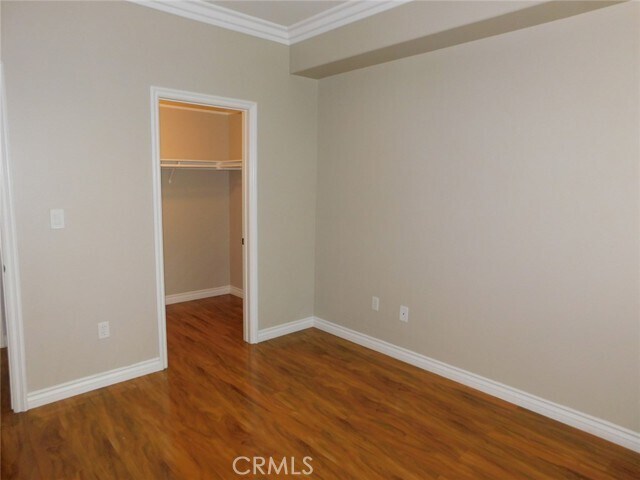 Building Photo - 2253 Martin