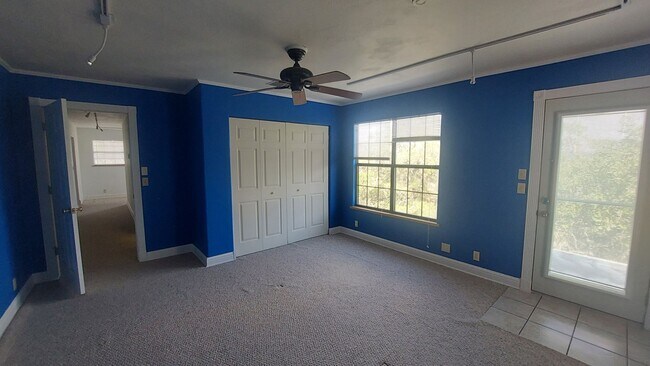 Building Photo - Medina Lake Views in Mico, TX