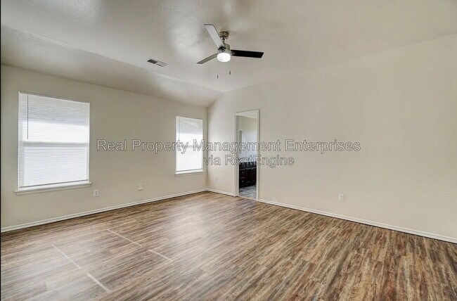 Building Photo - 1921 NW 173rd St