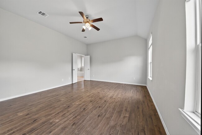 Building Photo - 18102 Humber River Ln