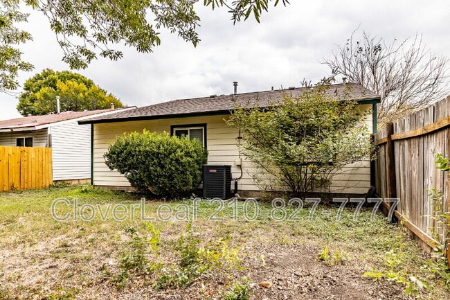 Building Photo - 8039 Big Bend