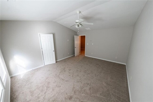Building Photo - 4995 Berkeley Oak Dr