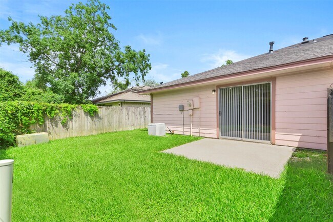 Building Photo - 3110 Oak Rock