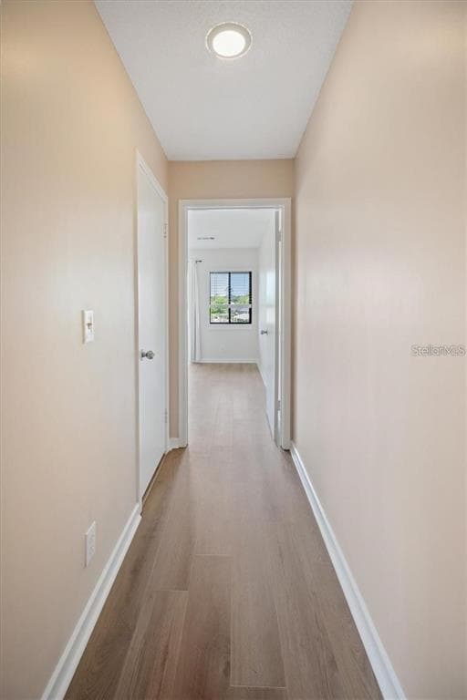 Building Photo - 44 Club House Dr