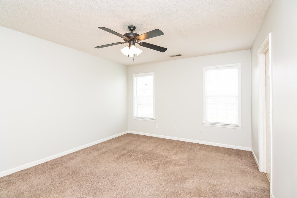 Building Photo - 1851 Timber Way N