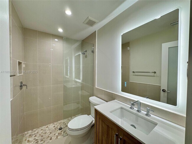 Building Photo - 2230 Spanish Trail