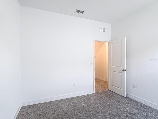Building Photo - 1037 Chasetree Ln