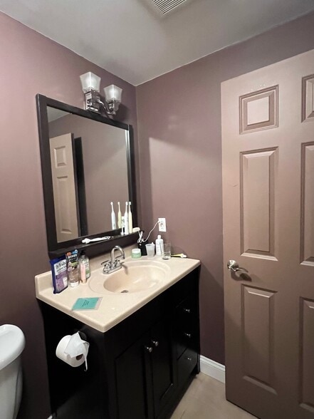 Building Photo - 34 Edgerly Rd