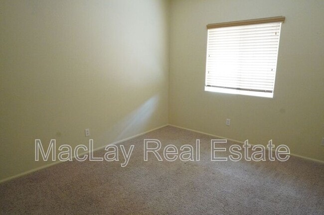 Building Photo - 18337 N Soft Wind Dr