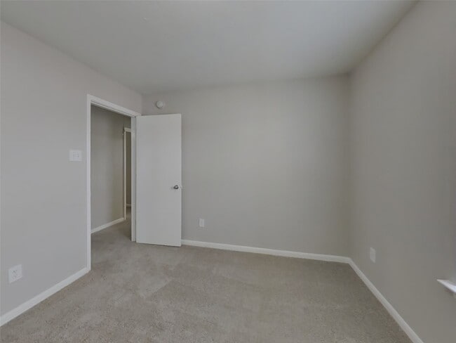 Building Photo - 19042 S Whimsey Dr