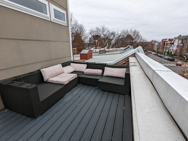 Building Photo - 228 F St NE