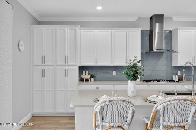 Building Photo - 94 Waterline Dr