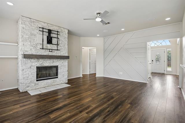 Building Photo - 703 Fossil Hill Dr