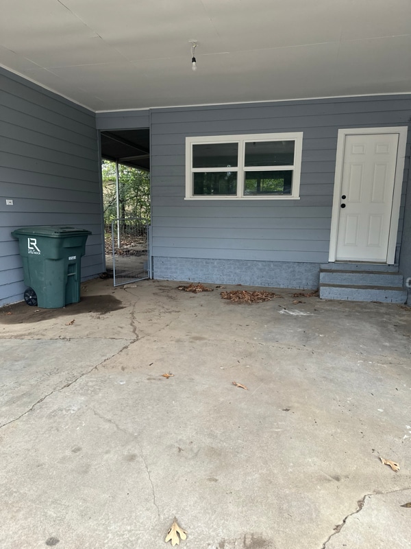 Building Photo - 1620 S Harrison St