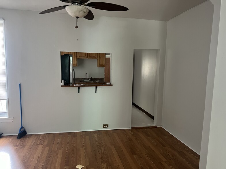 Building Photo - 5659 BLAKEMORE