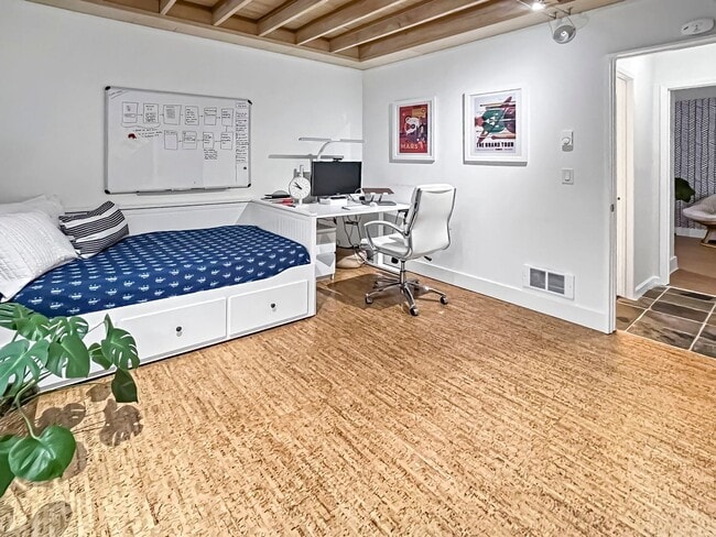 Building Photo - Charming Ballard 3BR Home with Patio, Garage in Prime Location