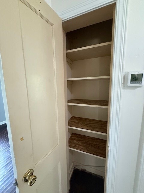 Building Photo - 1523 E Pinetree Blvd