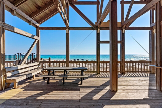 Building Photo - 25 Opal Cove