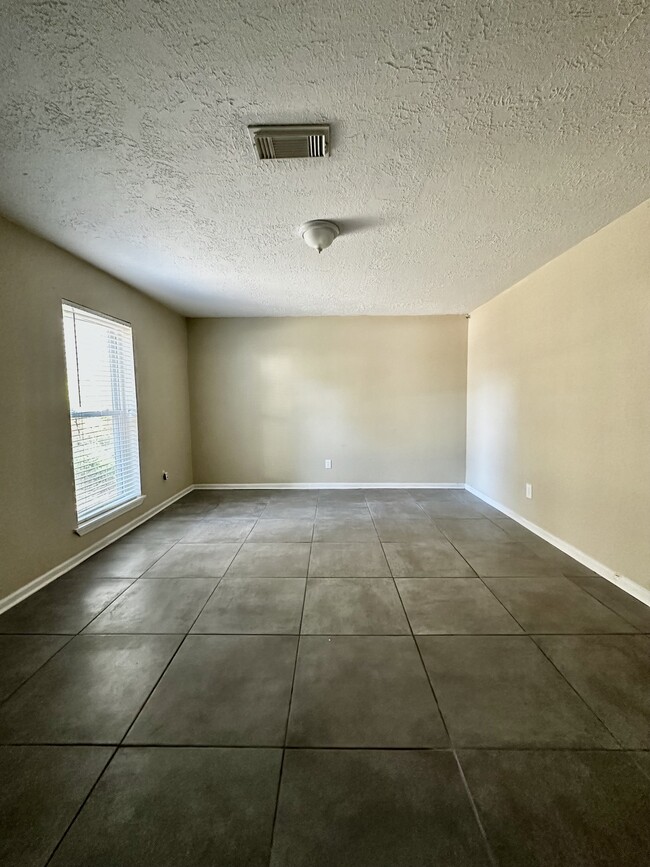 2nd living room space - 15231 Highsprings Dr