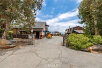 Building Photo - 335 Rainbow Crest Rd