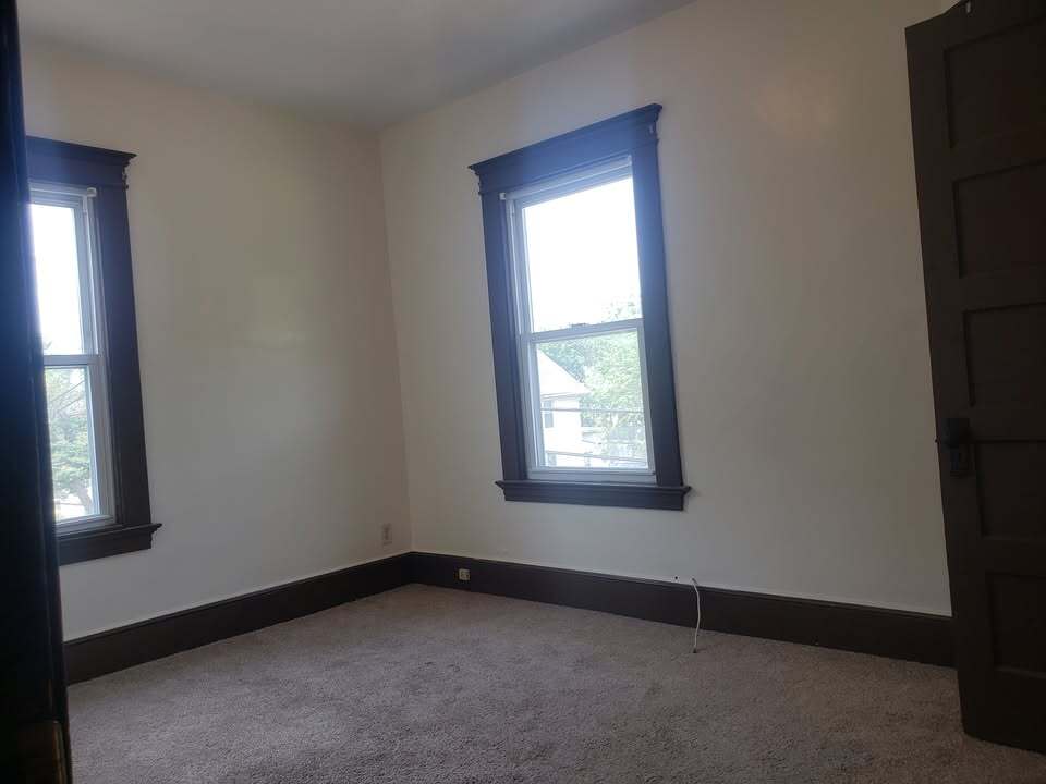 Building Photo - 234 Howard Ave