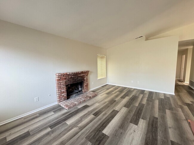 Building Photo - ***New Rental Home***
