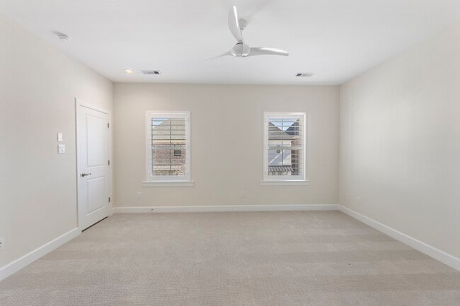 Building Photo - 106 Magnolia Grn St