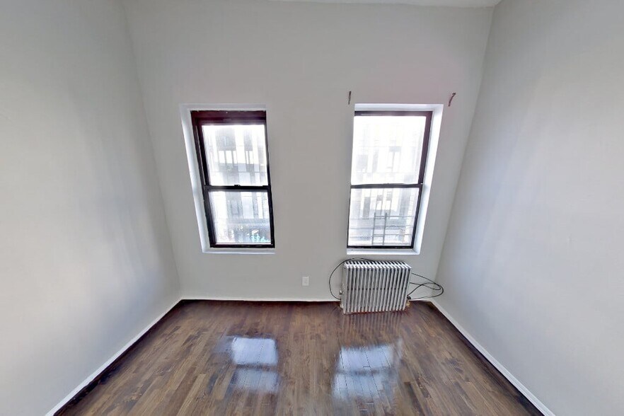 Building Photo - 151 Rivington St