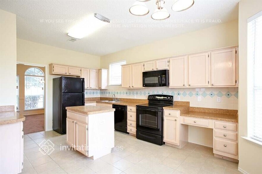 Building Photo - 7108 Indiana Ave