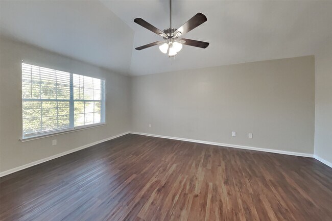 Building Photo - 29102 Fox Fountain Ln