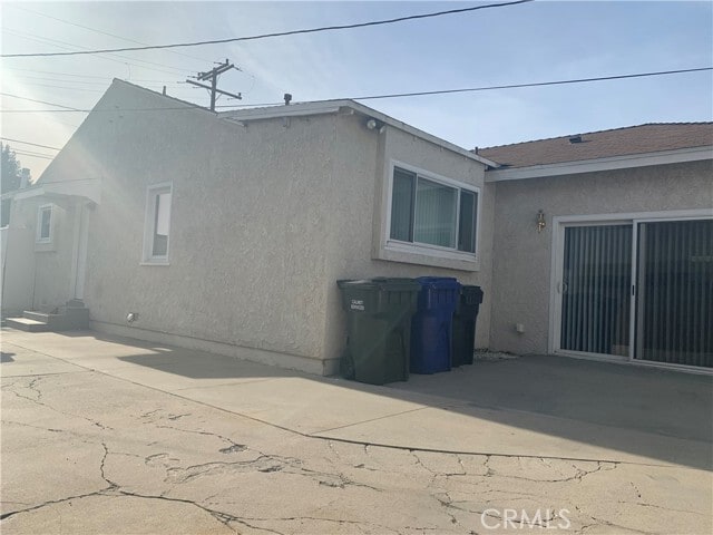 Building Photo - 7973 Harper Ave