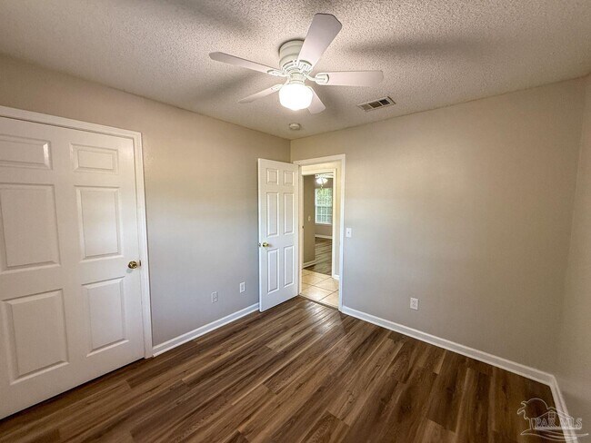 Building Photo - 4167 Bell Ln