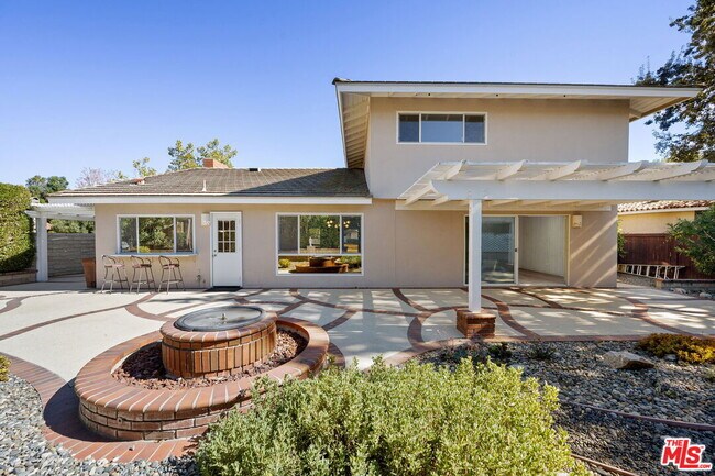 Building Photo - 4231 Orchardview Ct