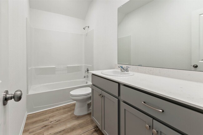 Building Photo - 7602 Angels Lndg Ln