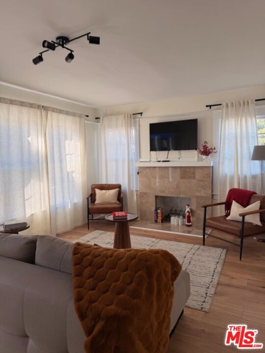 Building Photo - 510 N St Andrews Pl