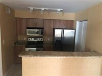 Building Photo - 1001 Crystal Way