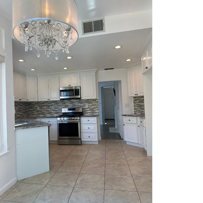 Building Photo - 122 Lakeridge Ln