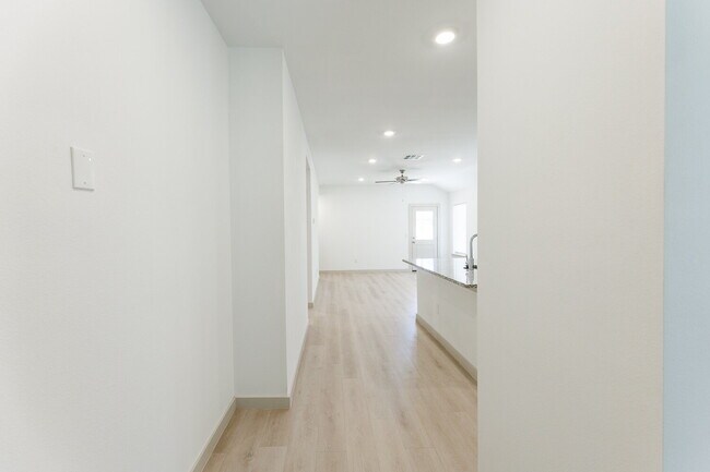 Building Photo - "Charming 3-Bedroom Home in Frenship ISD"