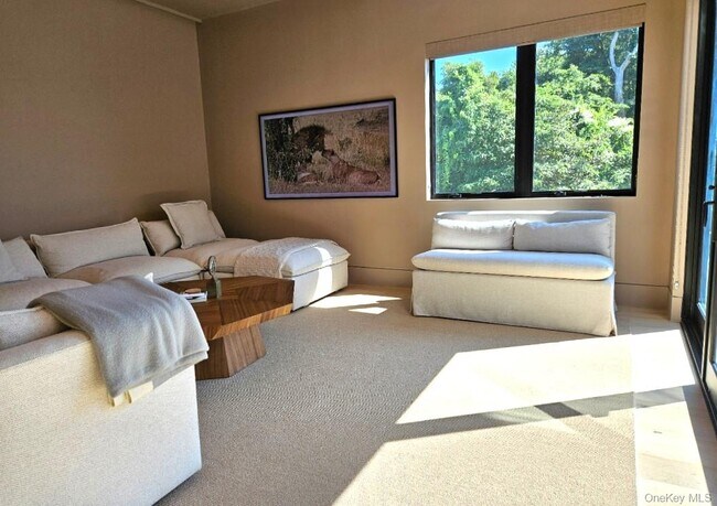 Building Photo - 599 Peconic Bay Blvd