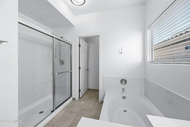 Building Photo - 9054 W Custer Ln