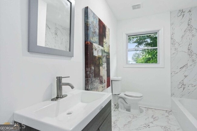 Building Photo - 1650 Joseph E. Boone Blvd NW