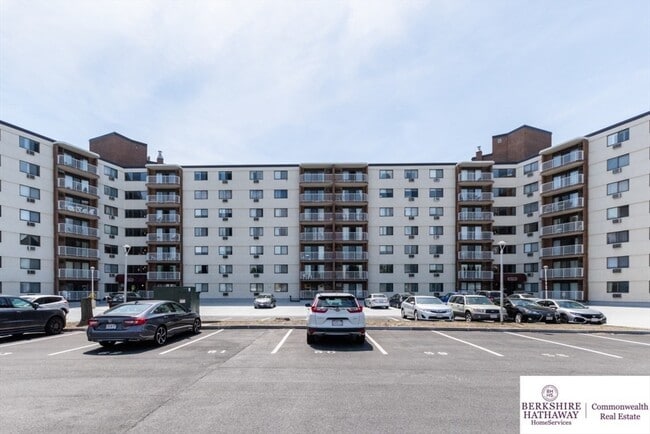 Building Photo - 151 Coolidge Ave