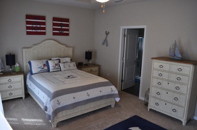 Building Photo - 3 Bedroom 2 Bath in Schooner Landing