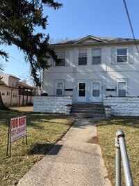 Building Photo - ForestAve635