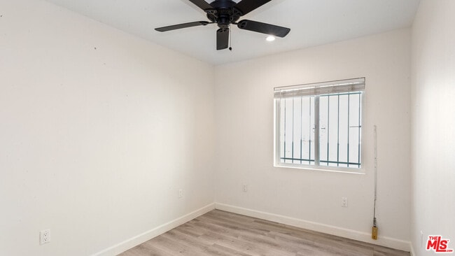 Building Photo - 601 W 49th St