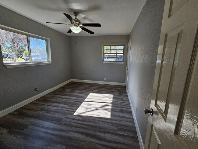 Building Photo - Single Family Home in San Antonio