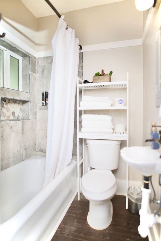 Building Photo - Furnished 1 Bedroom Downtown Tucson