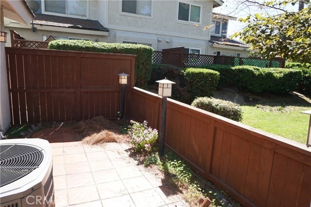 Building Photo - 1710 Maxwell Ln